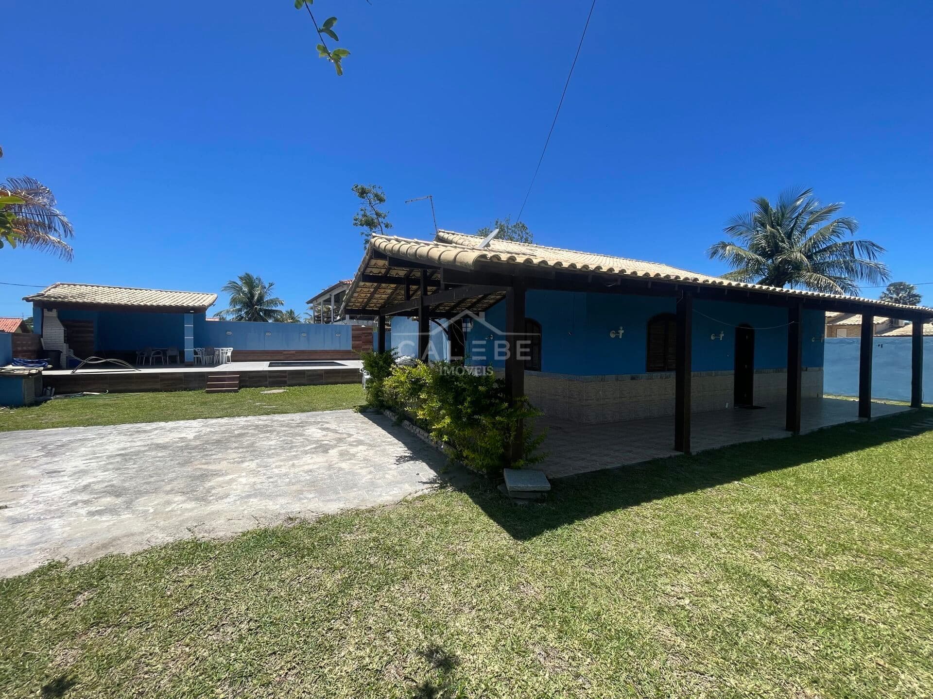 CASA PRÓXIMO A PRAIA - 3 QUARTOS - R$320.000,00 / PRAIA SECA (BALNEÁRIO)- ARARUAMA/RJ
