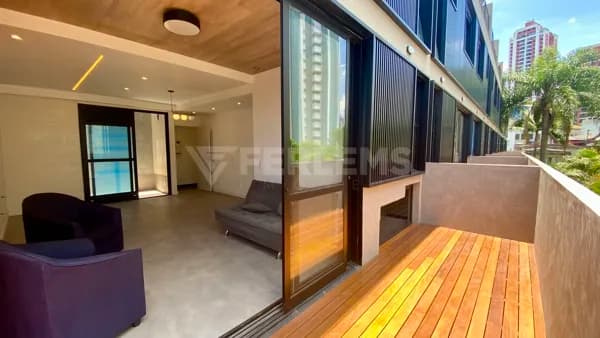 Casa em Condomínio em Vila Alexandria, São Paulo/SP