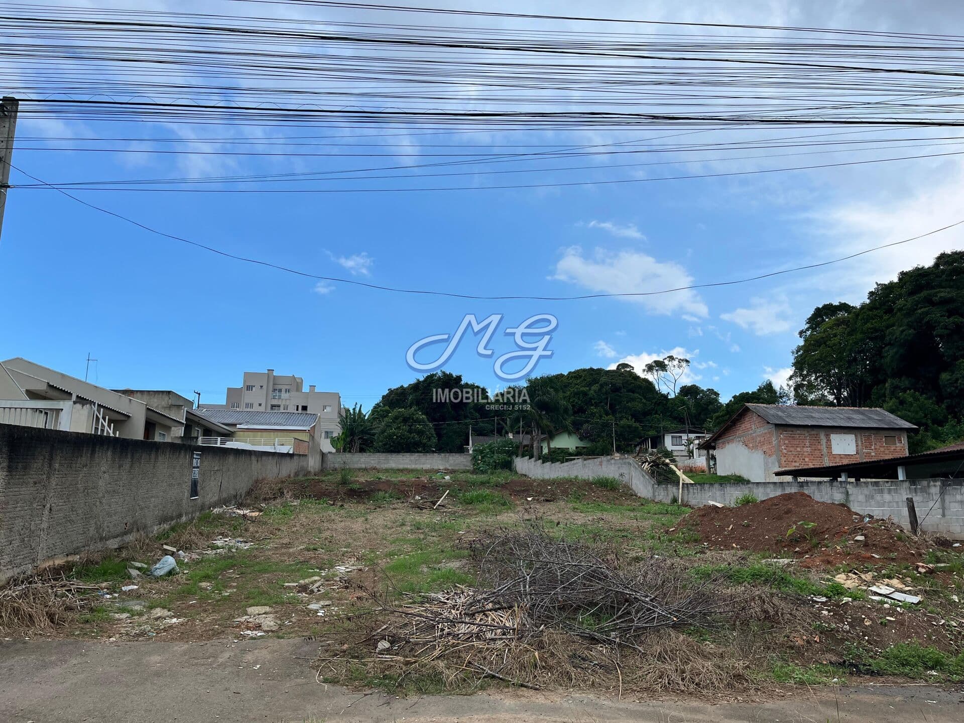 Lote/Terreno em Campina Grande do Sul - Vila Chacrinhas