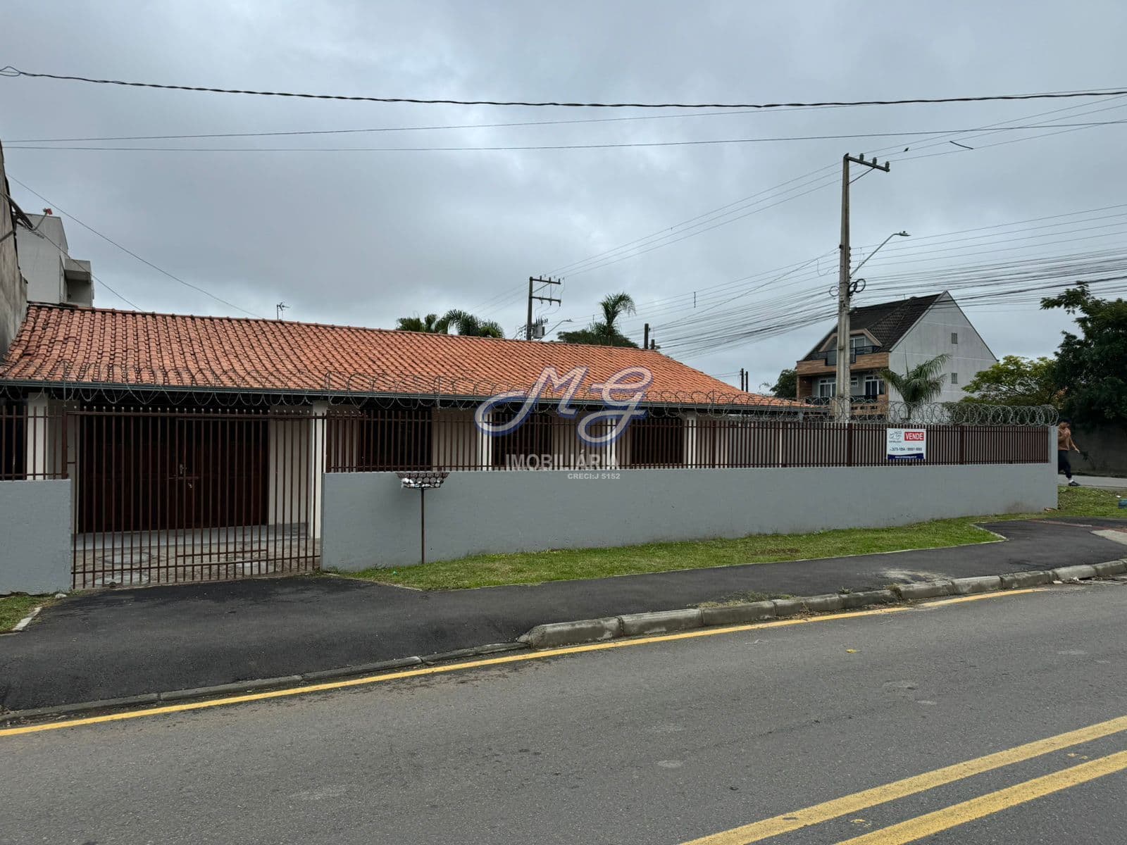 Casa em Campina Grande do Sul - Jardim Paulista