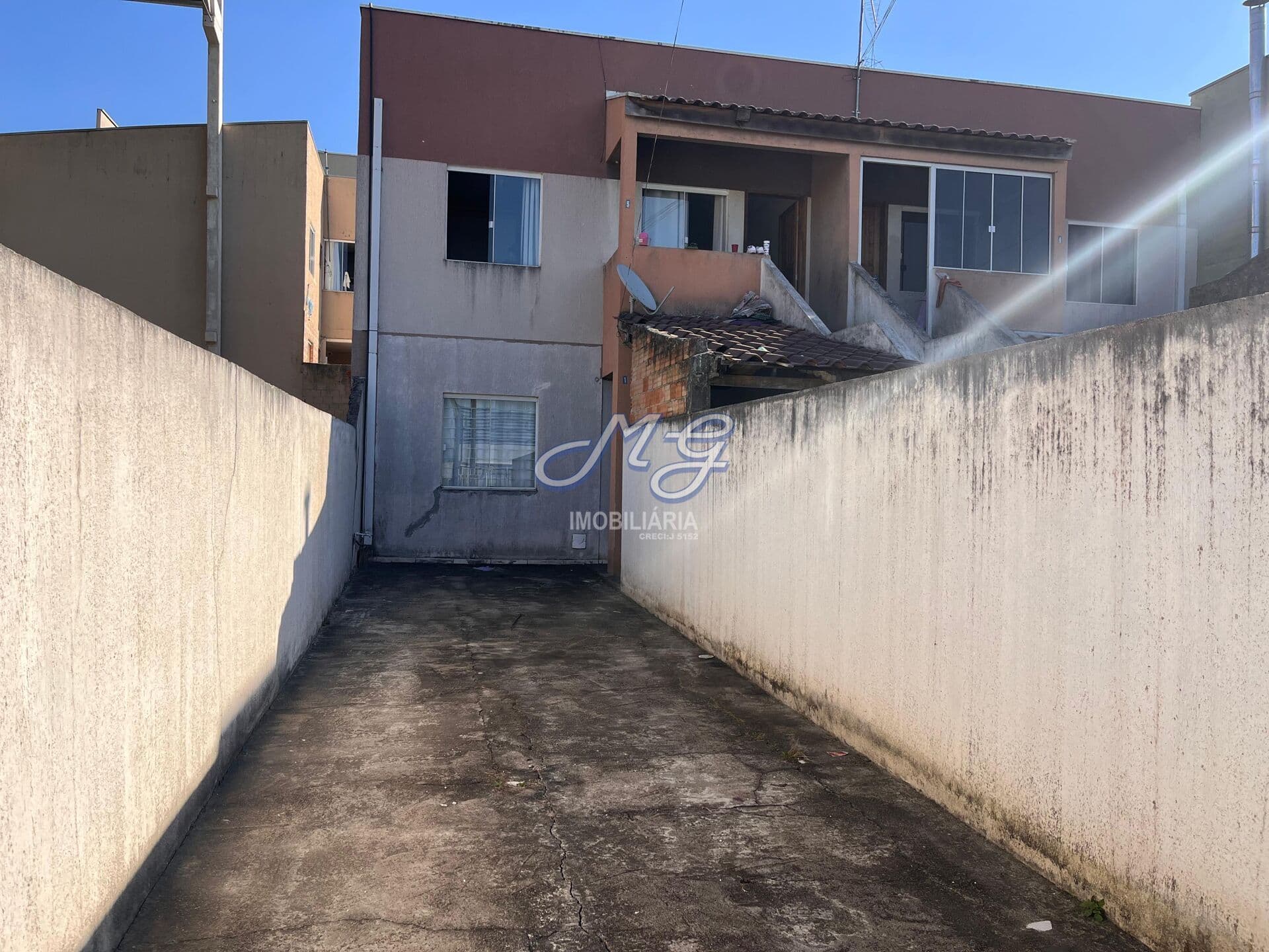 Apartamento em Campina Grande do Sul - Área Industrial