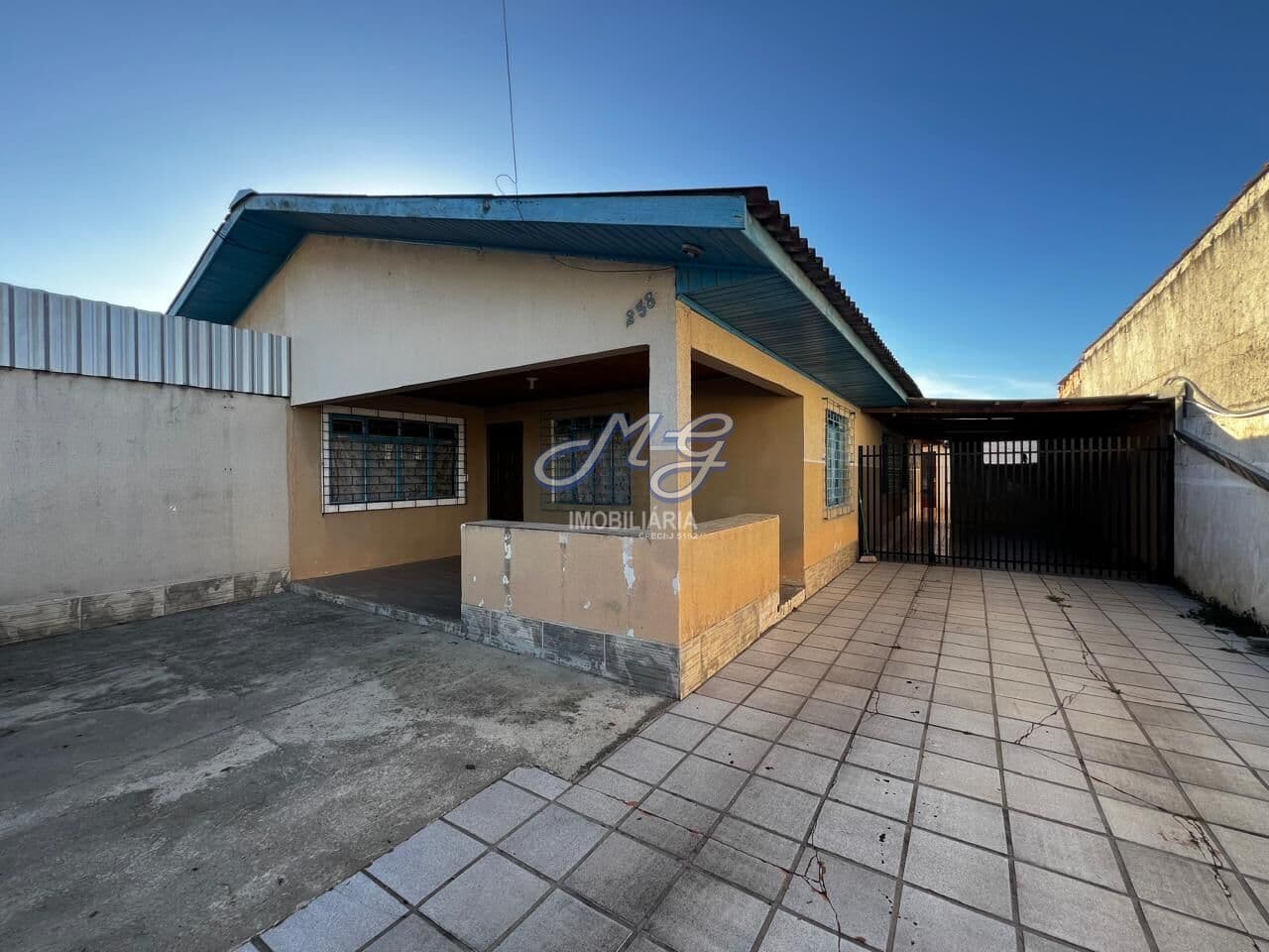 Casa em Campina Grande do Sul - Jardim Paulista