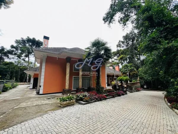 Casa em Colombo - Roseira