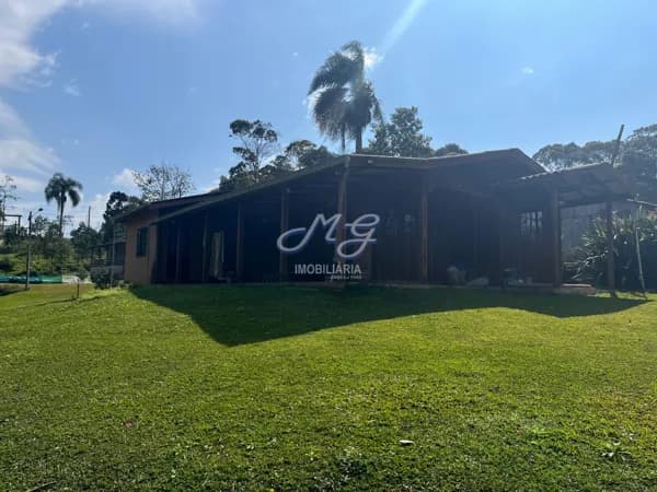 Fazenda/Sítios/Chácaras em Campina Grande do Sul - Timbú