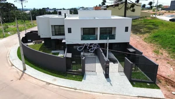 Sobrado em Quatro Barras - Jardim Orestes Thá