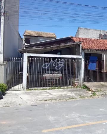 Casa em São José dos Pinhais - Santo Antônio