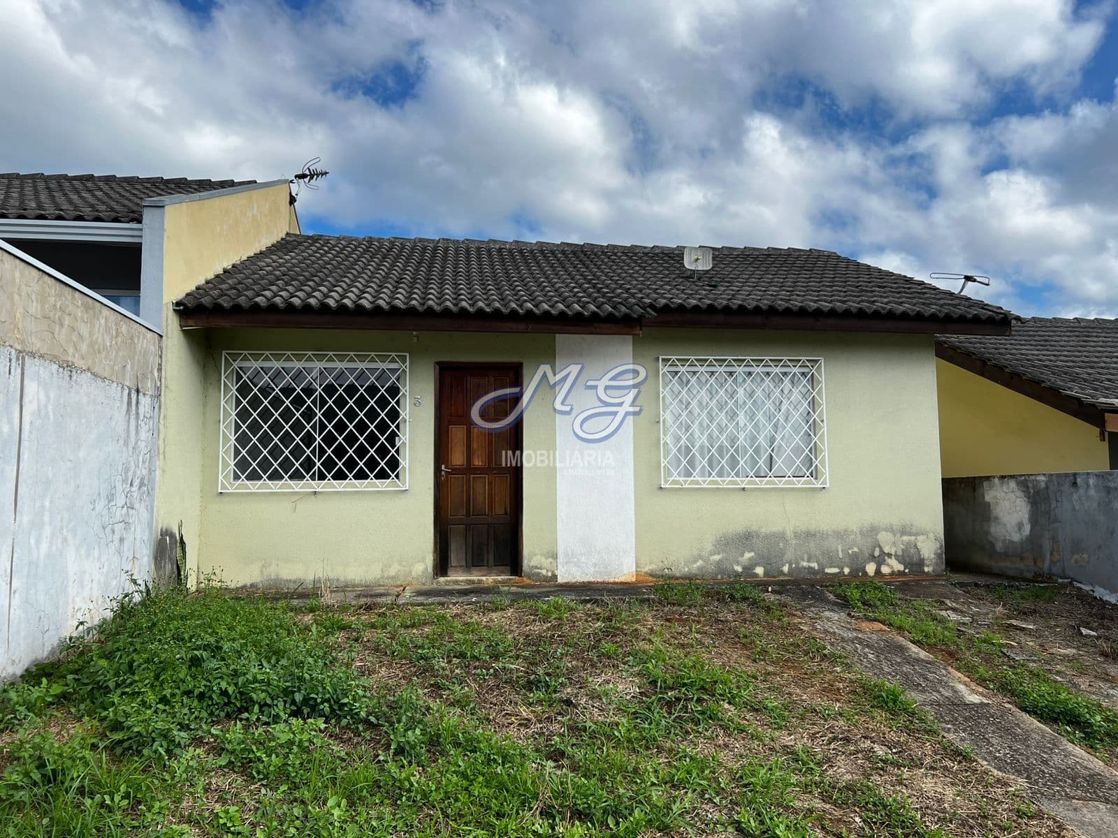 Casa em Campina Grande do Sul - Jardim da Colina
