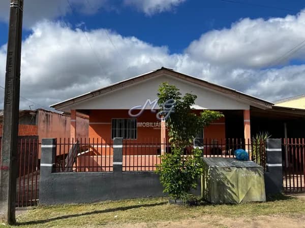 Casa em Campina Grande do Sul - Jardim Eugenia Maria