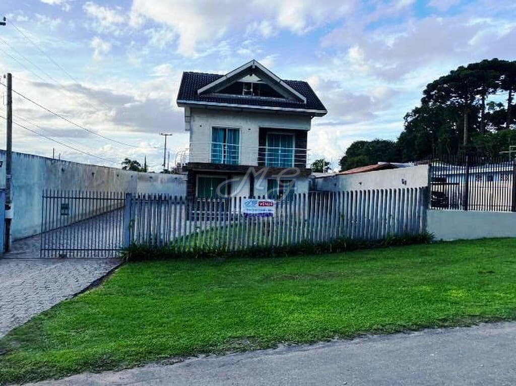 Casa à venda no bairro Canguiri em Colombo/PR