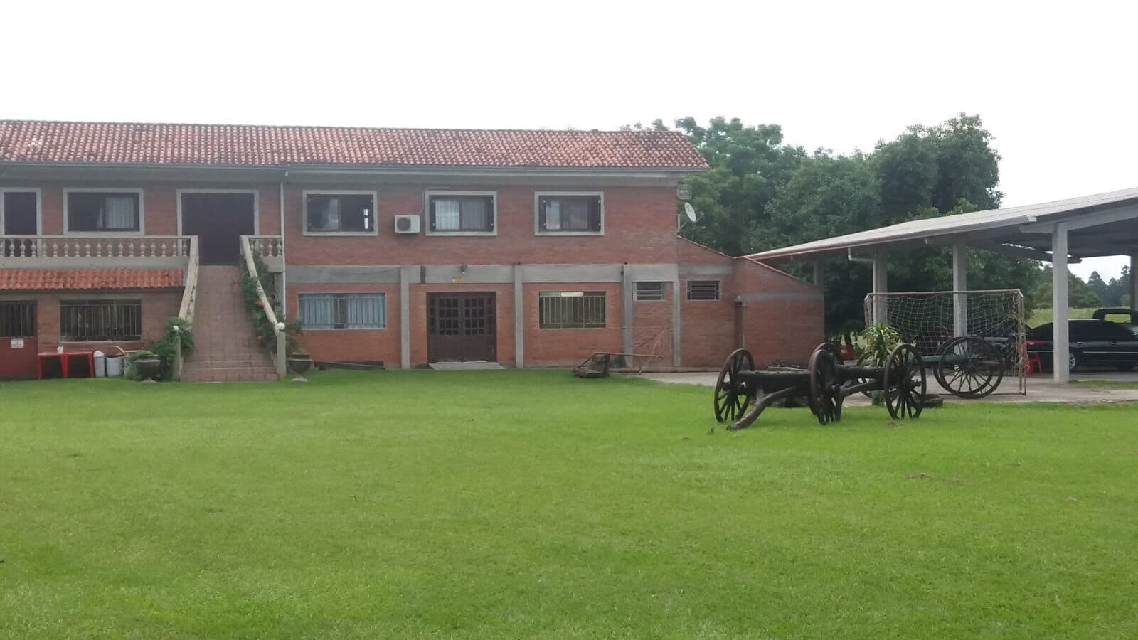 Fazenda/Sítios/Chácaras em Santa Maria - Chácara das Flores