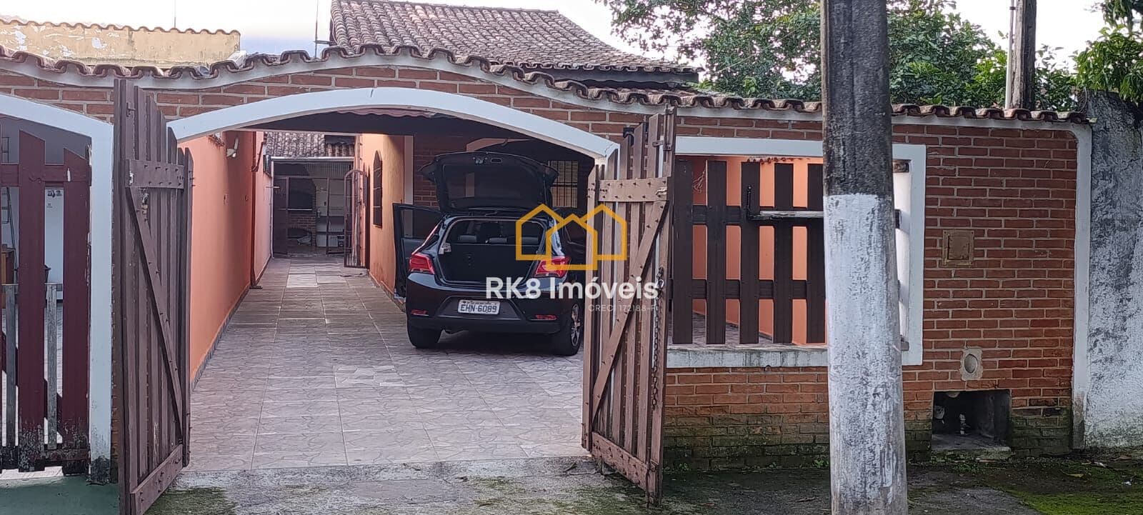 Casa à Venda - Jardim Rio Santos, Caraguatatuba/SP