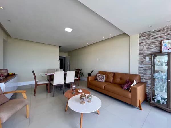 Apartamento à Venda na Pituba | 3 Quartos (1 Suíte) | 127 m²