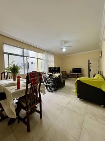 Apartamento Amplo com 150 m² a 500m do Porto da Barra – Oportunidade em Bairro Valorizado