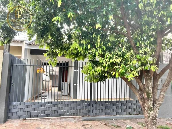 Linda casa de 99m² com 3 Quartos no Jardim Paulista - Maringá