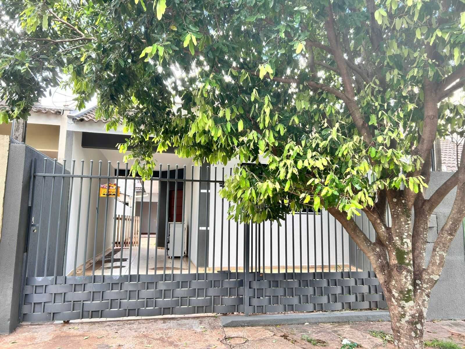 Linda casa de 99m² com 3 Quartos no Jardim Paulista - Maringá