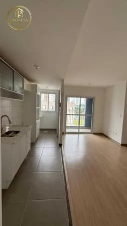 Apartamento de 65m² com 3 Dormitórios na Zona 8 - Maringá