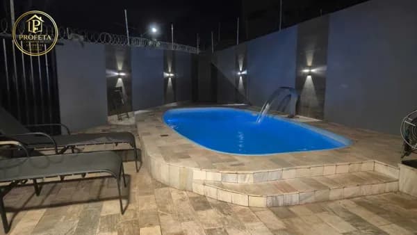 Casa á Venda de 147m² com Piscina no Jardim Licce - Maringá