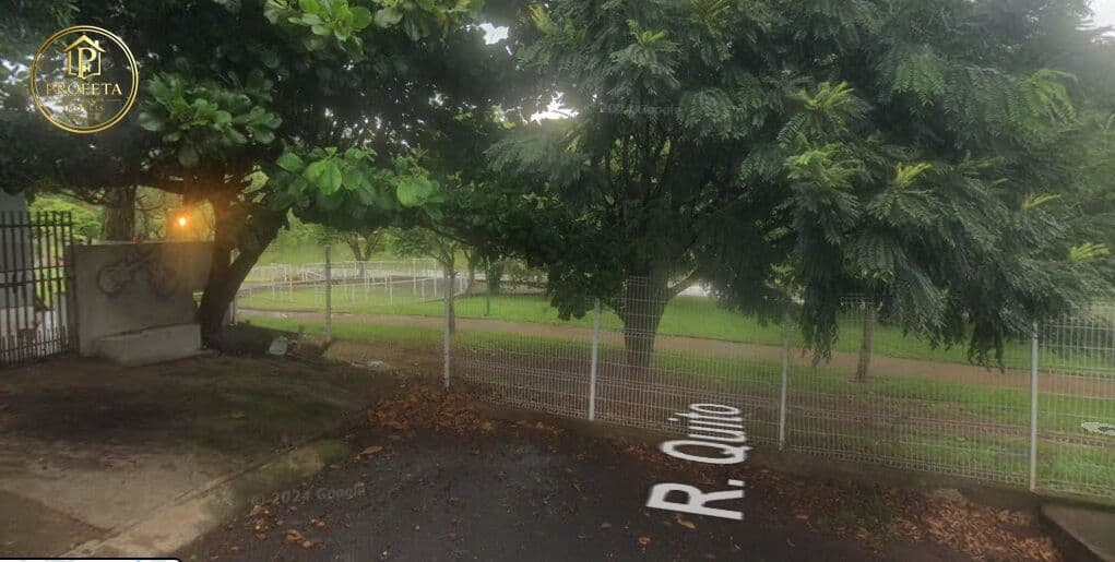 Terreno com 2250m², ideal para Construtores.