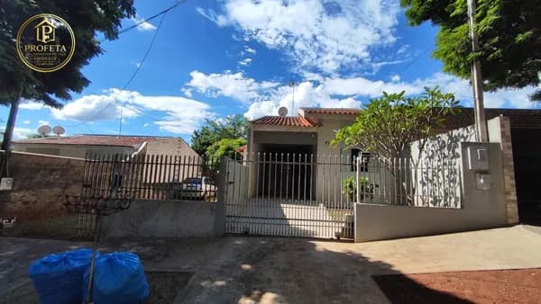 Casa em Maringá - Conjunto Residencial João de Barro Champagnat