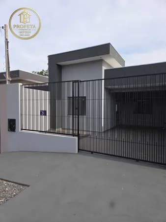 Vende-se Casa Moderna no Jardim das Araucárias em Maringá.