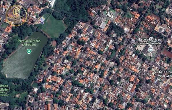 Terreno com 2250m², ideal para Construtores.