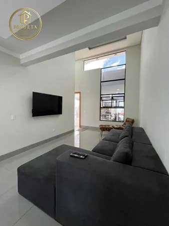 Linda casa Mobiliada de 138m² no Bom Jardim - Maringá