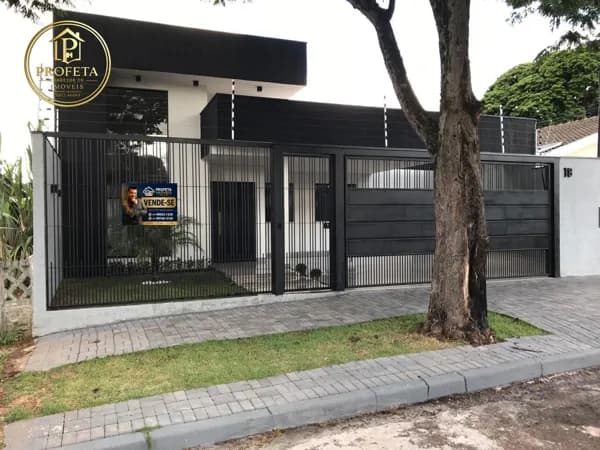 Casa á Venda de 135m² com 3 Dormitórios no Jardim Alvorada - Maringá