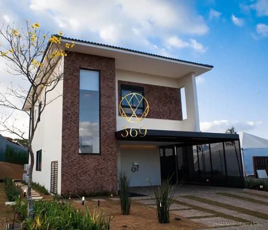 Casa em Condominio à Venda - 3 suítes, em Barão Geraldo - Campinas SP.