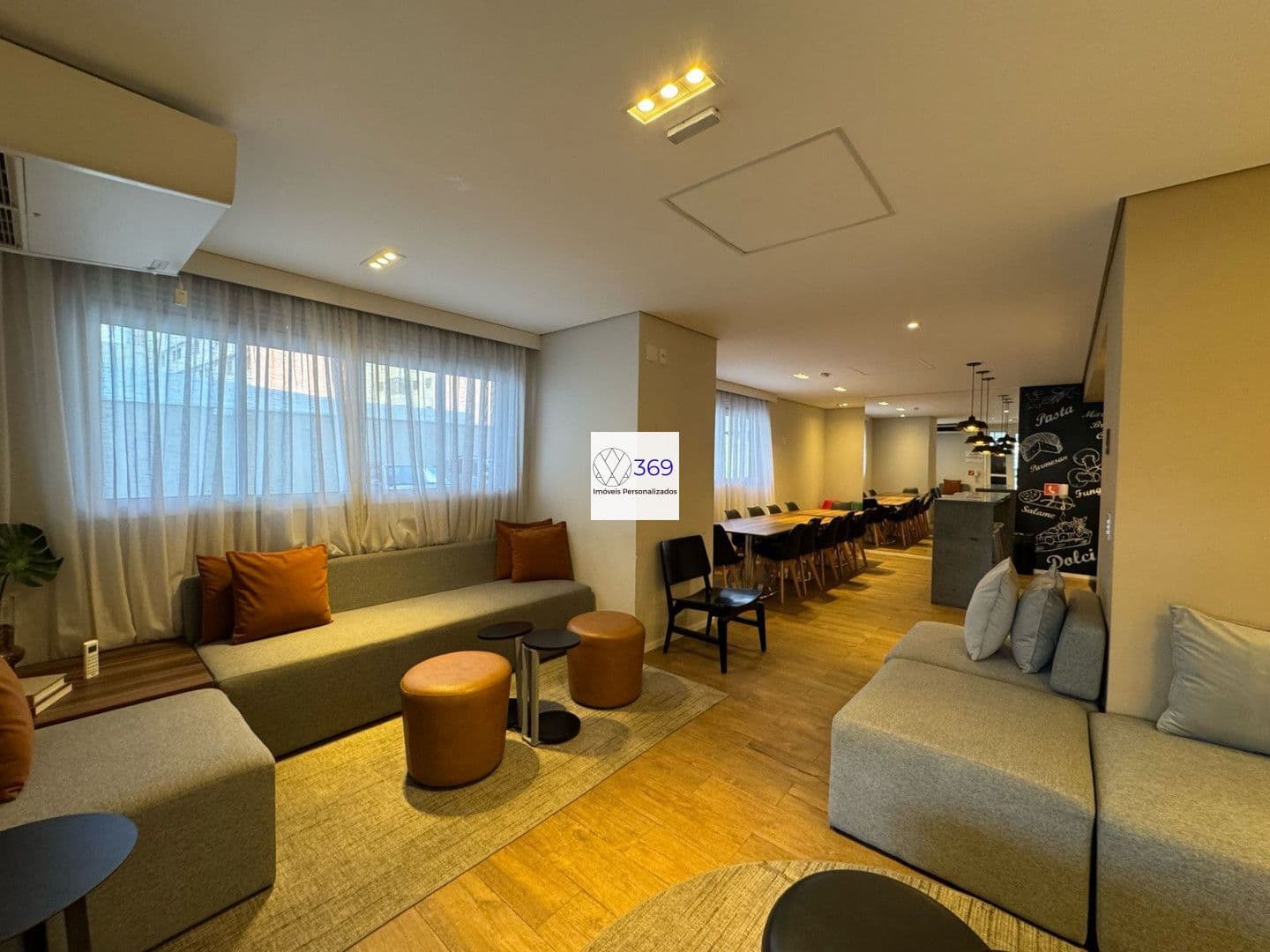 Apartamento à venda 2 dormitorios com suite - Centro Campinas / SP.