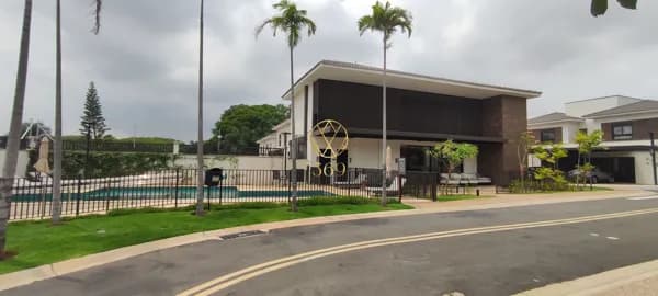 Casa à venda Condomínio fechado 3 suítes, Bairro Nova Campinas - Campinas SP