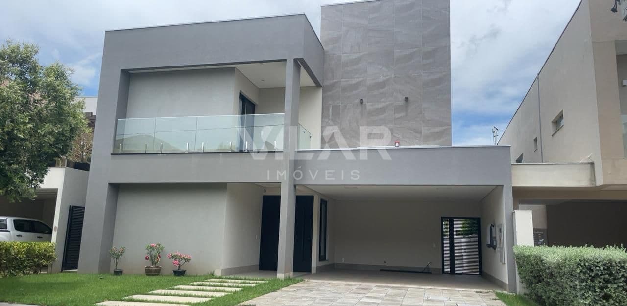 Casa em Cuiabá - Condomínio Residencial Florais dos Lagos