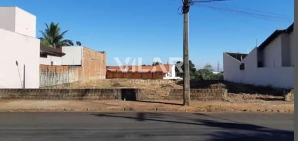 2 Terrenos Próximo ao Shopping