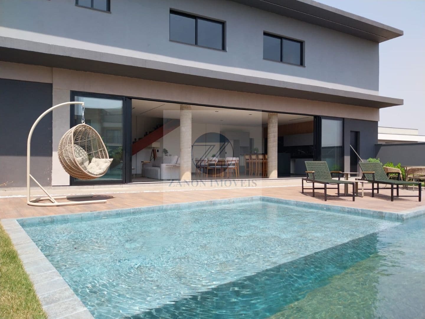 Casa Sobrado com 3 dormitórios e 3 suítes, em Jardim Pau Brasil, Americana/SP - R$2.750.000,00