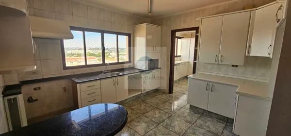 Apartamento 122m² à Venda | 3 Dormitórios | Suíte com Closet | Vila Santa Catarina