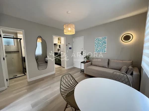 Apartamento mobiliado 2 quartos, 1 vaga, no Itacorubi - Florianópolis