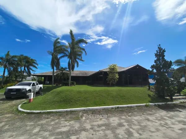 Base Indústria com área de 5.000m² e escritório em Mar do Norte , Rio das Ostras/RJ