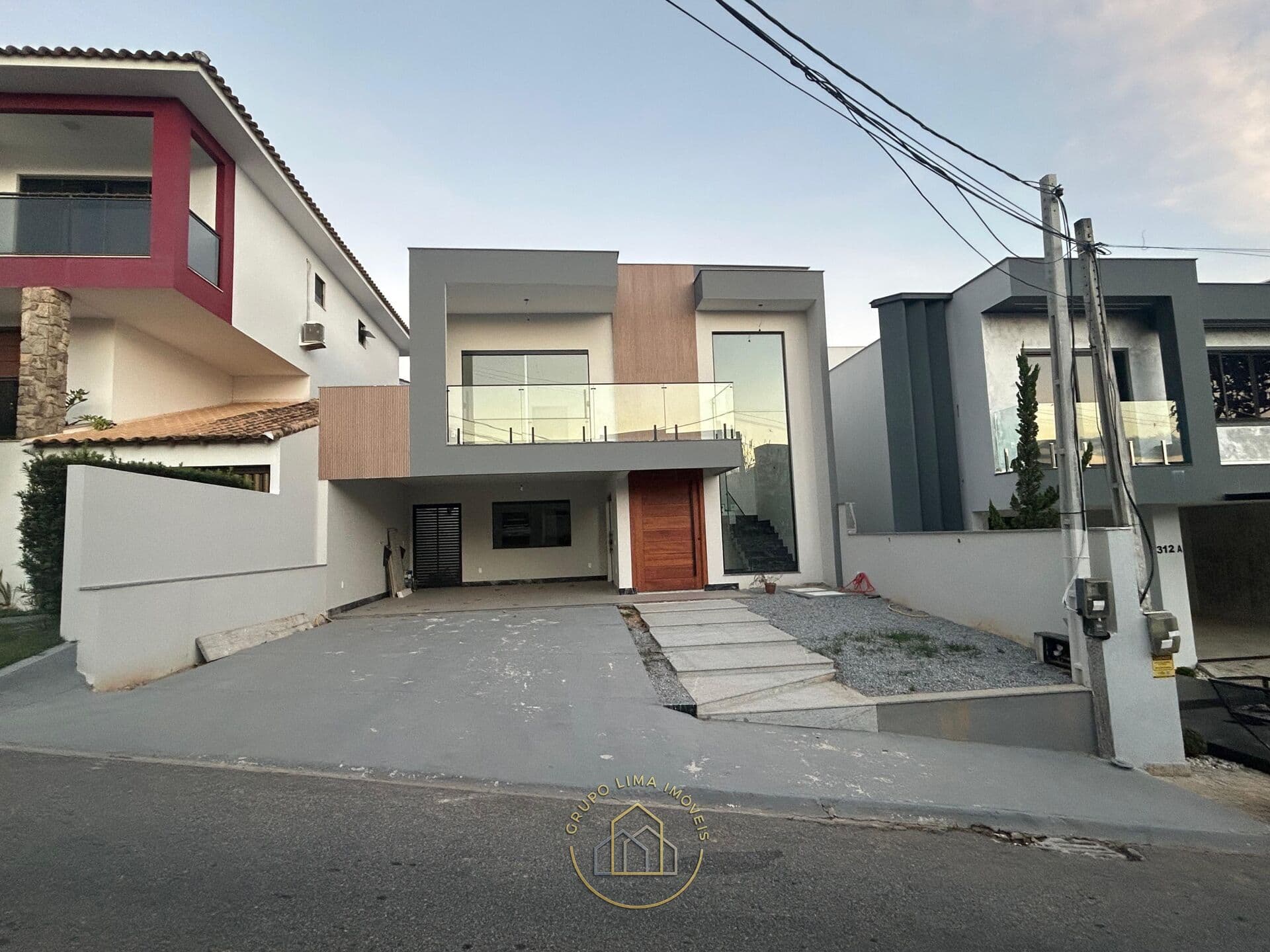 Casa Alto Padrão em Lagoa, Macaé/RJ