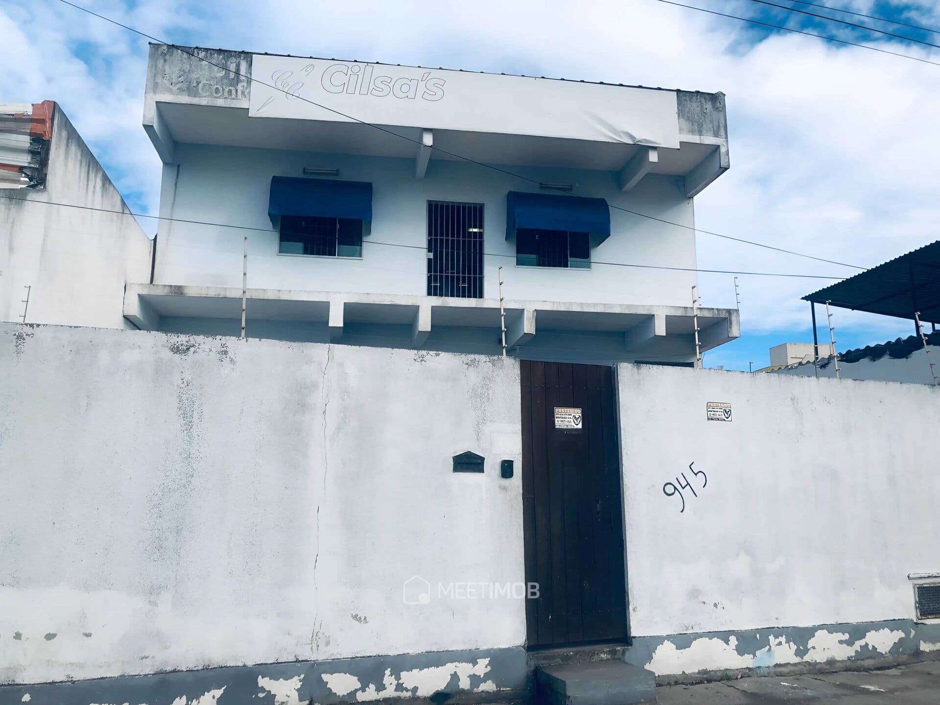 Prédio Comercial com 297m² em Sol e Mar, Macaé/RJ