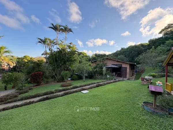 Sítio à venda na Granja dos Cavaleiros, Macaé-RJ