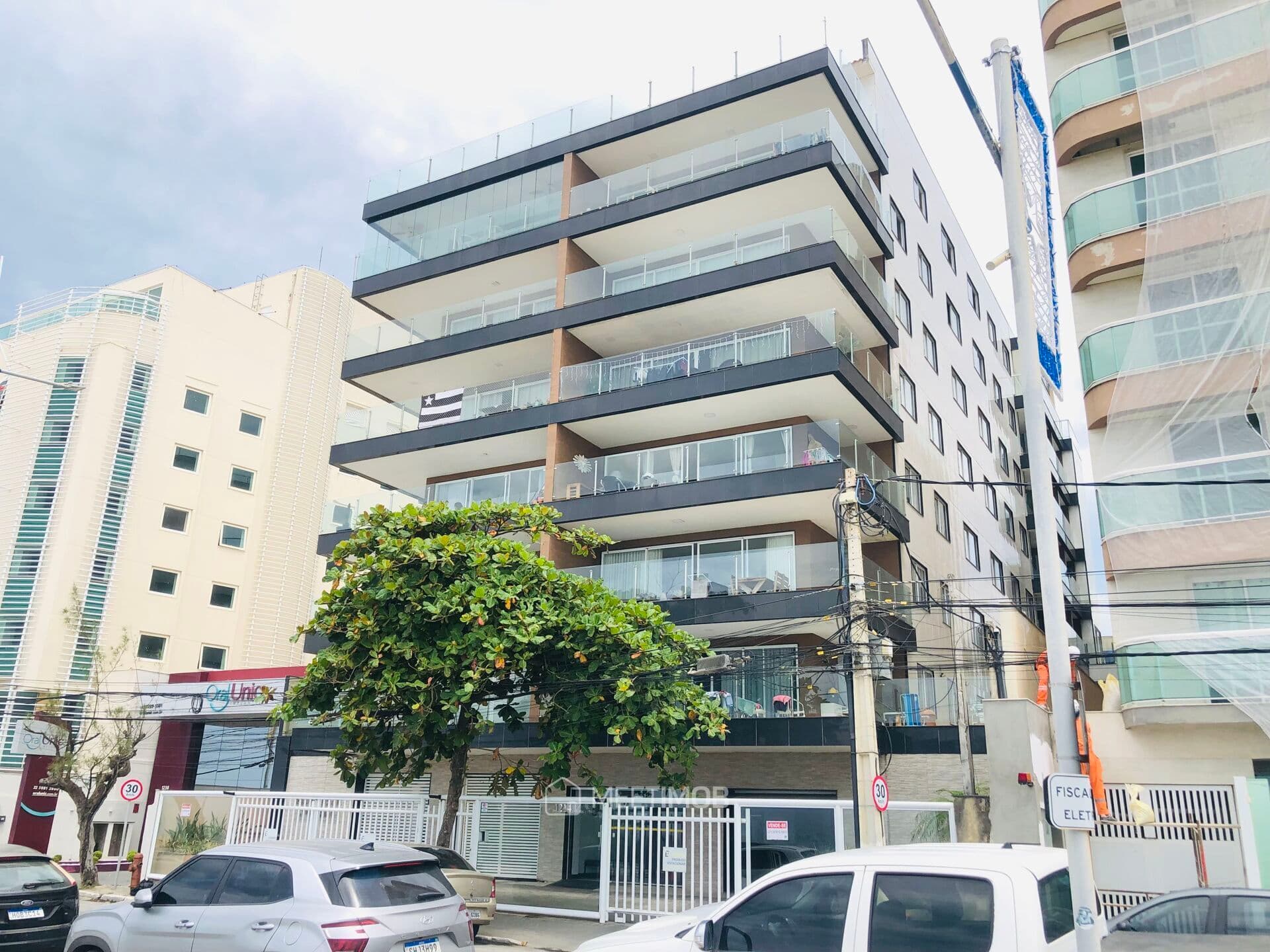 Apartamento de 2 quartos(1 suite) em Cavaleiros, Macaé/RJ
