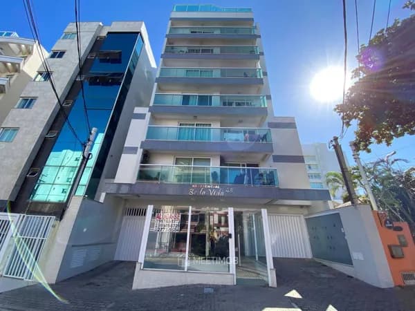 Apartamento de 4 quartos(2 suite normais e 2 suítes canadenses) em Praia Campista, Macaé/RJ