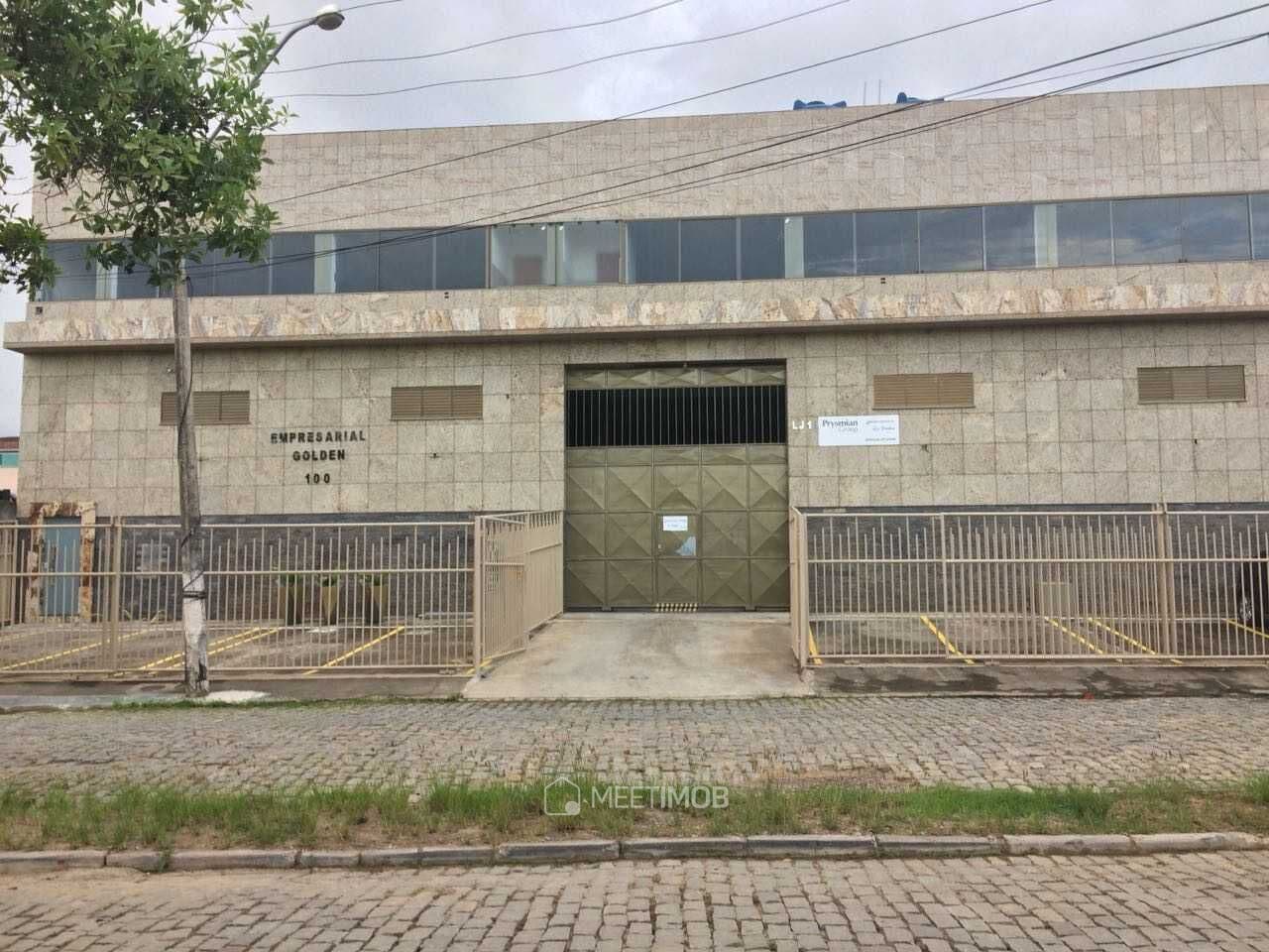 Pavilhão/Galpão Industrial com 300m² em Novo Cavaleiro, Macaé/RJ