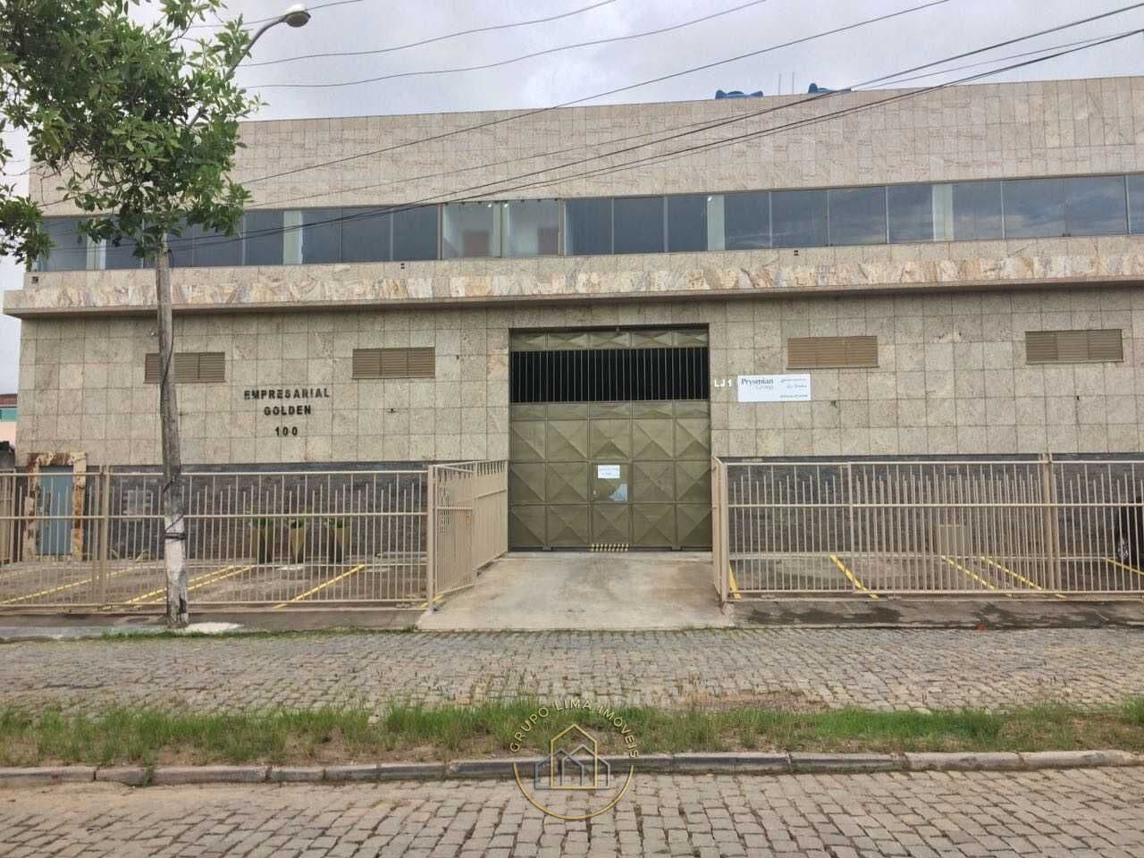 Pavilhão/Galpão Industrial com 300m² em Novo Cavaleiro, Macaé/RJ
