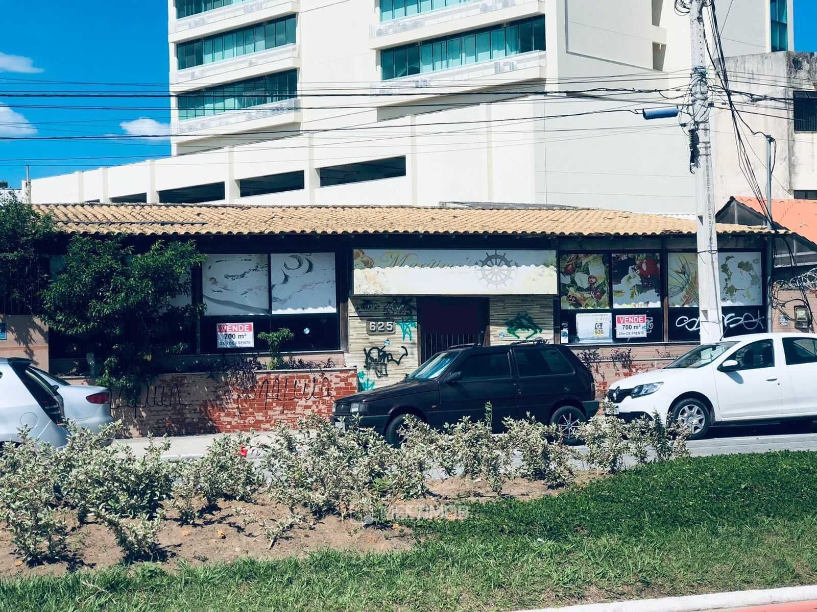 Ponto Comercial com 693m² Comércio em Imbetiba, Macaé/RJ