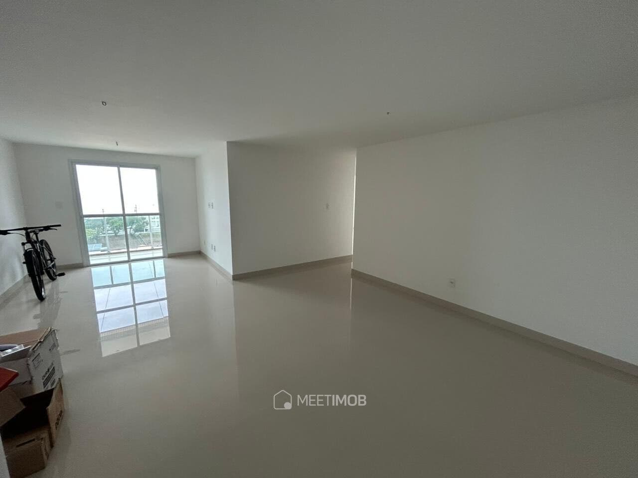 Apartamento Alto Padrão em Costa do Sol, Macaé/RJ