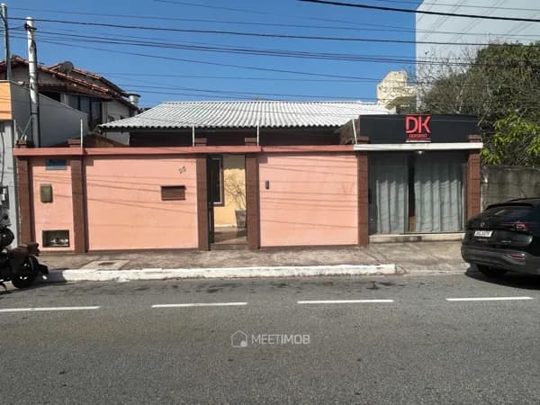 Casa Linear com 3 Quartos(1 Suite) em Cavaleiros, Macaé/RJ