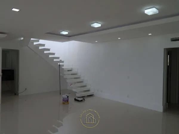 Apartamento Cobertura Duplex com 4 Quartos Suites no pecado