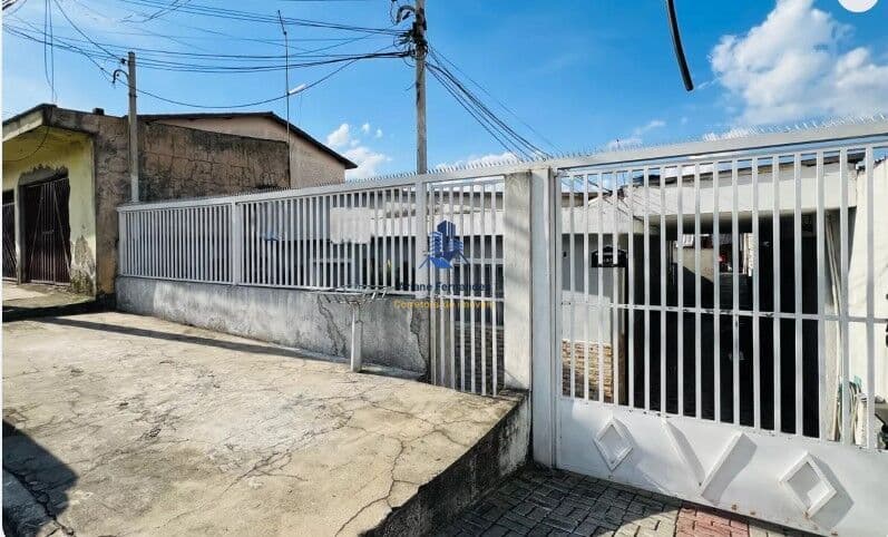 🏡 Casa com 4 Moradias no Mesmo Terreno à Venda – Jardim Santa Cecília | Guarulhos/SP 📐 250 m² de terreno (10x25)