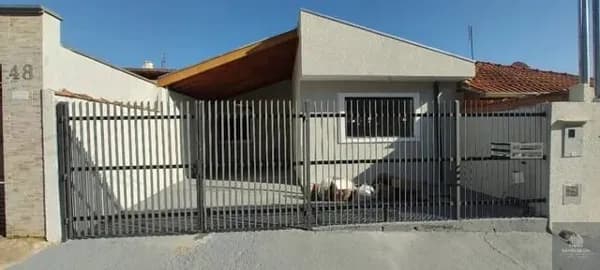 Casa em Poços de Caldas - Jardim Itamaraty I