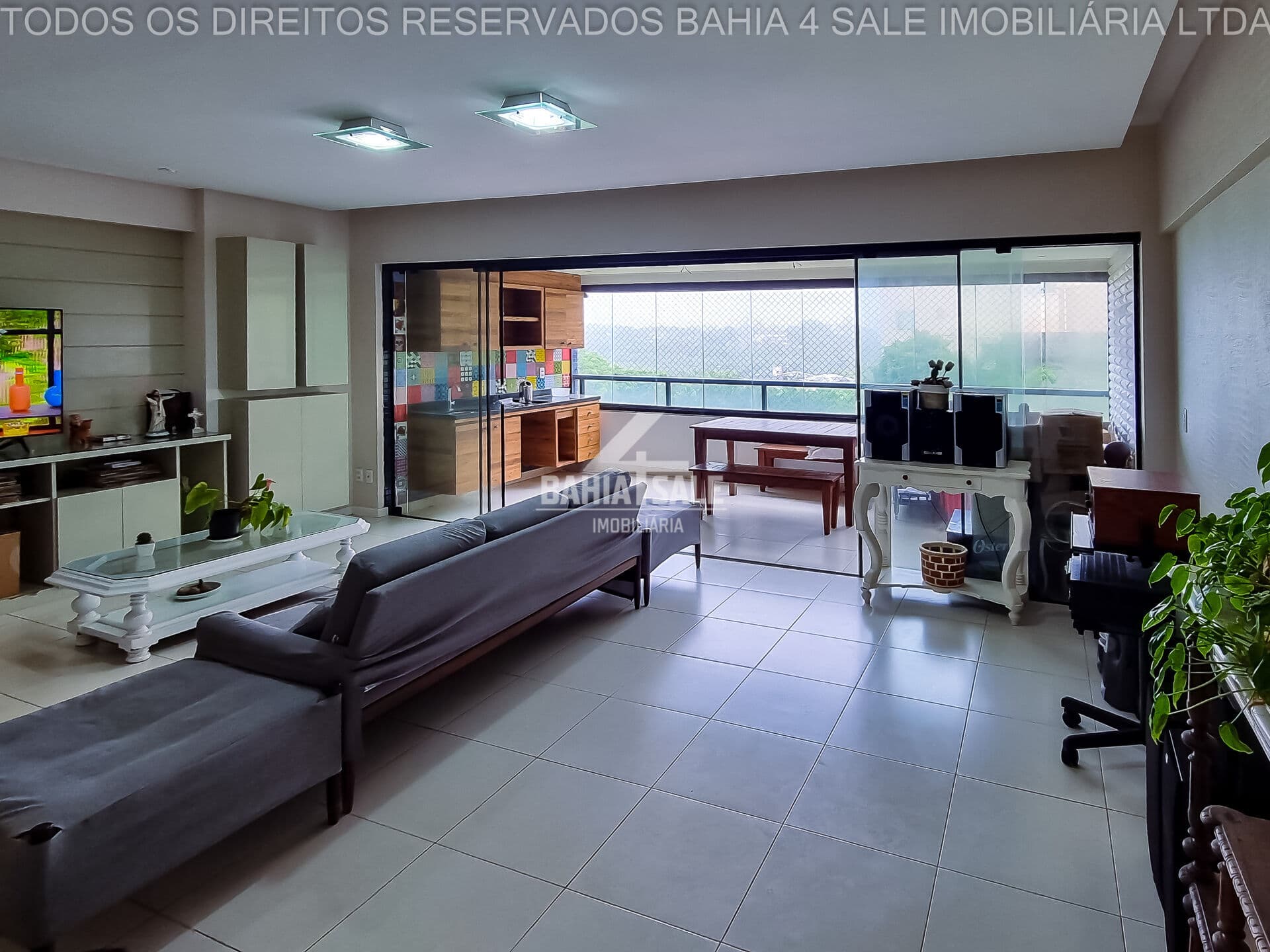 Apartamento à venda no Mirante Patamares com 3 quartos e 4 vagas | Salvador